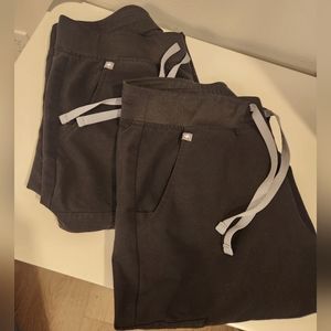 FIGS Zamora Black Joggers Size M